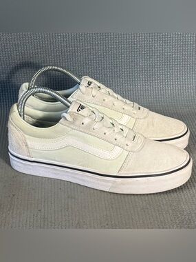 VANS Old Skool SK8 Light Green Suede Low Top Sneakers Women's Size 7.5